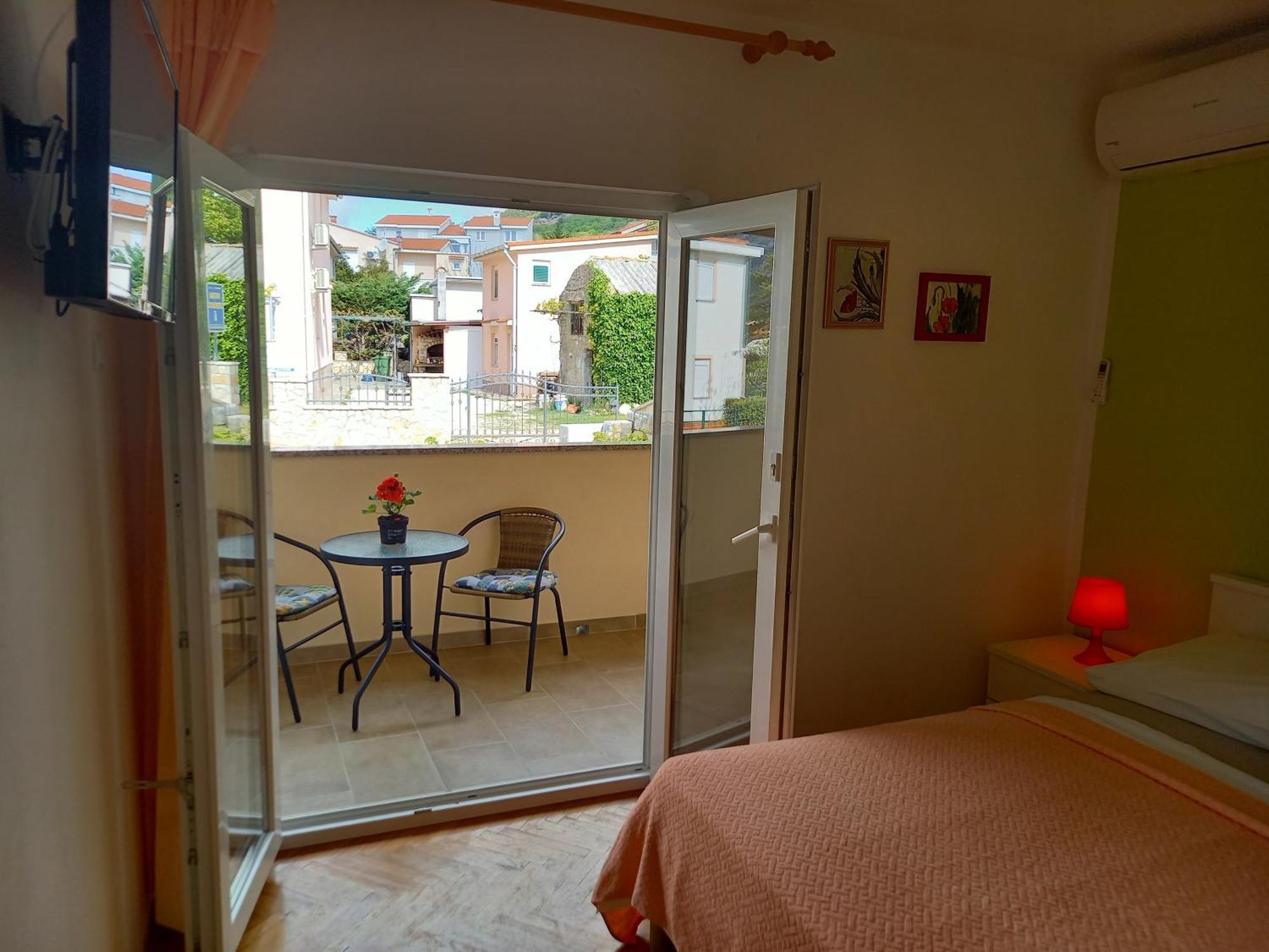 Summer Rooms Baska מראה חיצוני תמונה