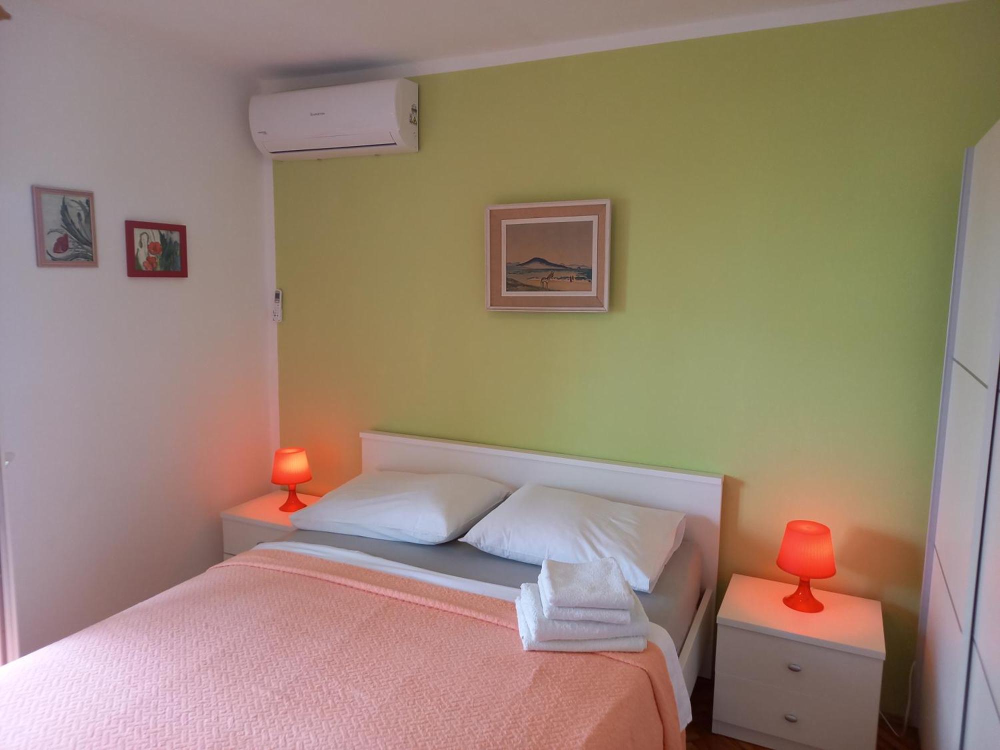 Summer Rooms Baska מראה חיצוני תמונה